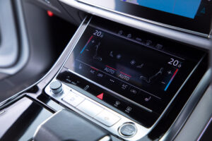 Q7 55TFSI クワトロSライン 4WD