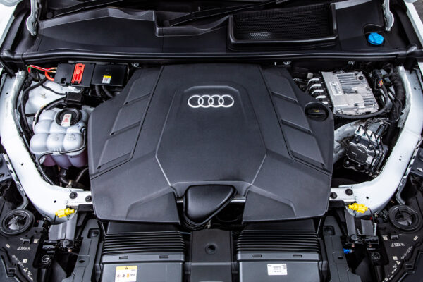 Q7 55TFSI クワトロSライン 4WD