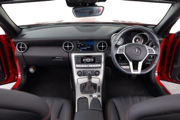 SLK200 ブルーエフィシェンシー AMGスポーツパッケージ