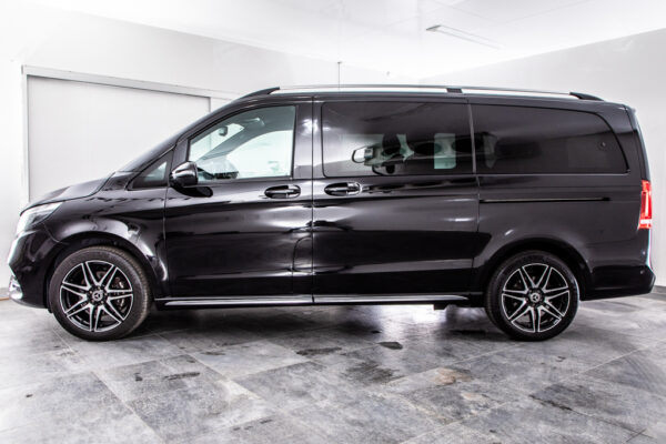 VクラスV220 d アバンギャルド ロング ディーゼルターボ