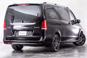 V220 d エクスクルーシブ ロング プラチナスイート ディーゼルターボ