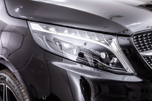 VクラスV220 d アバンギャルド ロング ディーゼルターボ