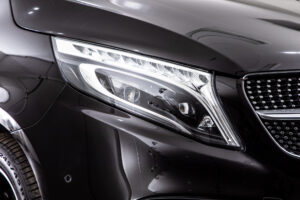 V220 d エクスクルーシブ ロング プラチナスイート ディーゼルターボ