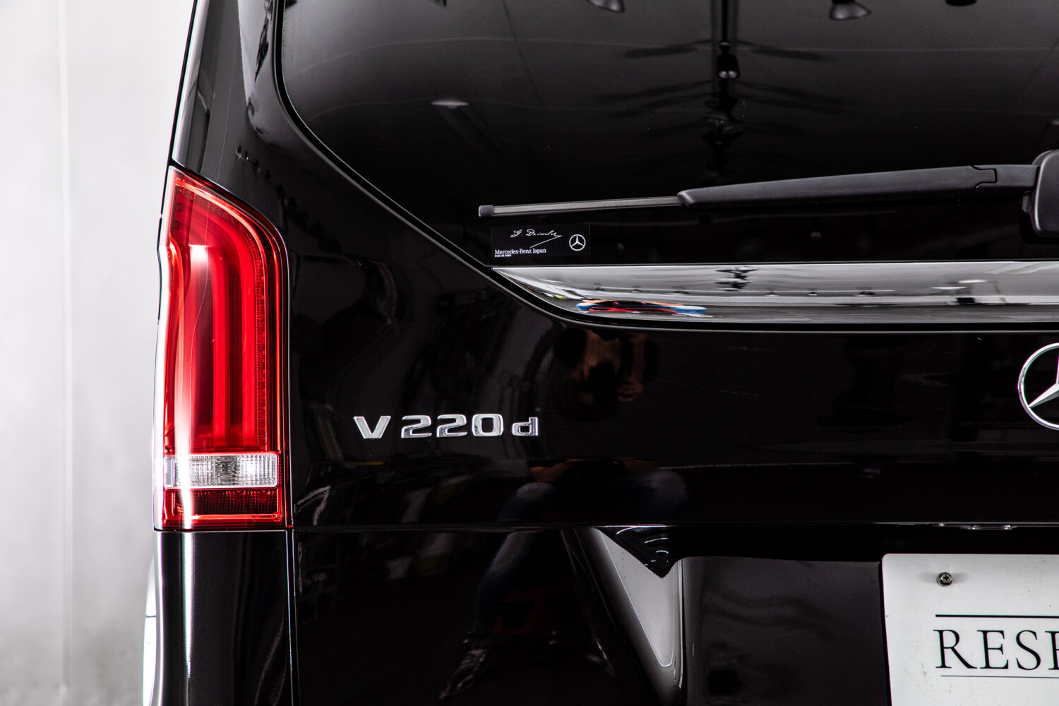 V220 d エクスクルーシブ ロング プラチナスイート ディーゼルターボ