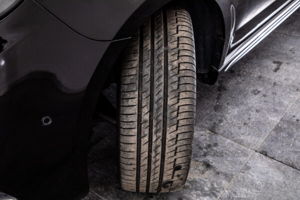 VクラスV220 d アバンギャルド ロング ディーゼルターボ