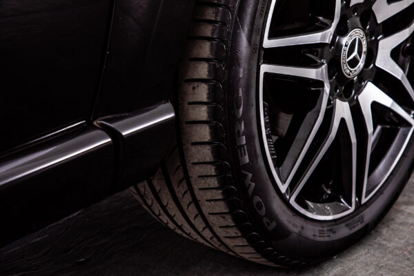 V220 d エクスクルーシブ ロング プラチナスイート ディーゼルターボ