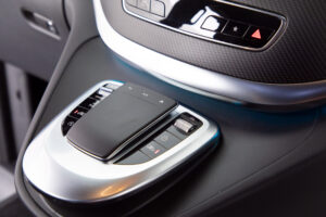 V220d アバンギャルド エクストラロング AMGライン ディーゼルターボ