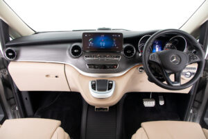 V220d アバンギャルド ロング AMGラインパッケージ ディーゼルターボ