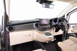 V220d アバンギャルド ロング AMGラインパッケージ ディーゼルターボ