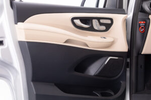 V220d アバンギャルド ロング AMGラインパッケージ ディーゼルターボ