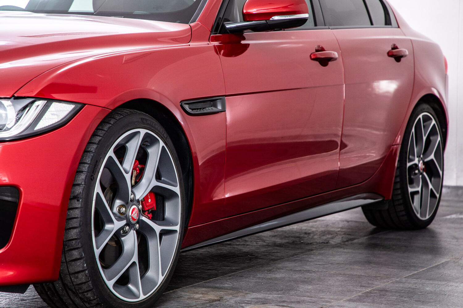 XE S 3.0L