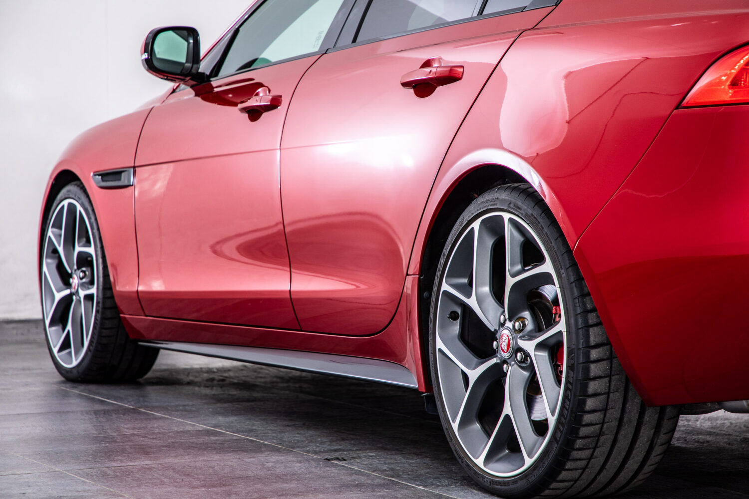 XE S 3.0L