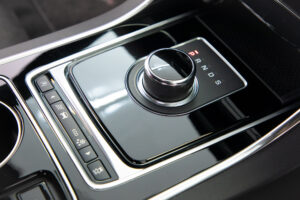 XE S 3.0L