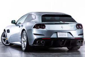 フェラーリ GTC4ルッソ T