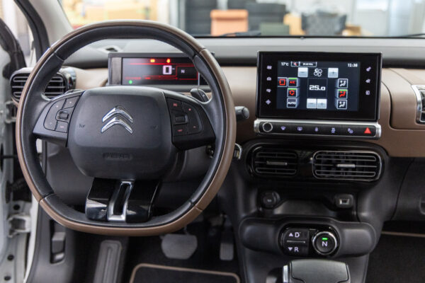 C4カクタス 1.6 ディーゼル　