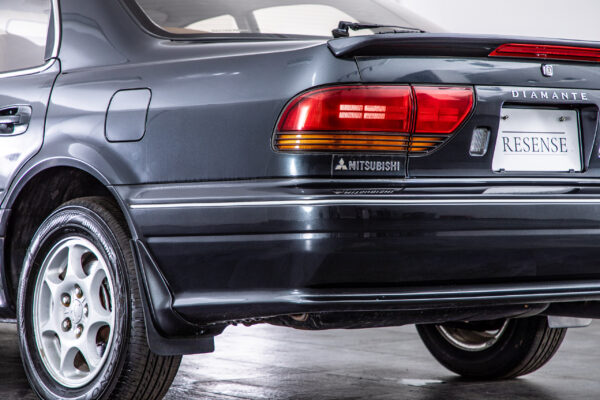 ディアマンテ 2.5 25 エスパーダ 4WD