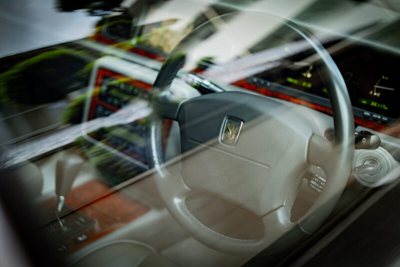 トヨタ・センチュリー（2012）歴史の一頁を紡ぐ