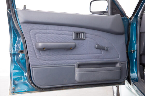 スプリンターカリブ 1.6RVスペシャル 4WD