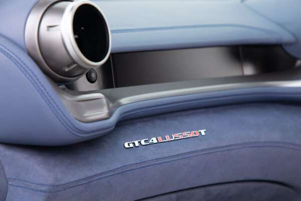 GTC4ルッソ T　