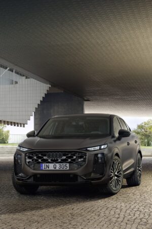 デジタルコネクテッドな最新アウディQ3　多様性とスポーティさで日常のパートナーへ