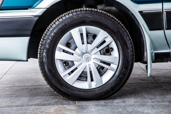 スプリンターカリブ 1.6RVスペシャル 4WD