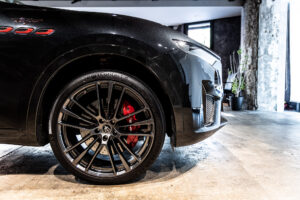 レヴァンテ トロフェオ 4WD