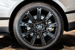 レンジローバー ヴォーグ(5.0リッター) 4WD