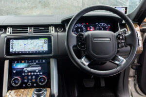 レンジローバー ヴォーグ(5.0リッター) 4WD