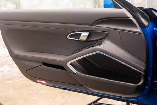 911 カレラ 左H 7MT