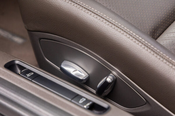 911 カレラ 左H 7MT