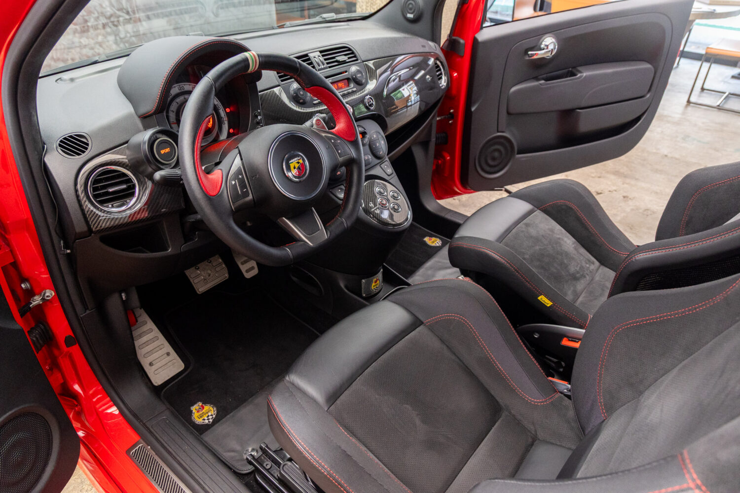 695トリブートフェラーリ