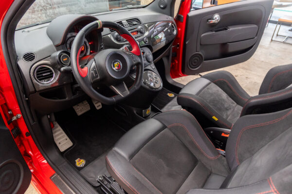 695トリブートフェラーリ