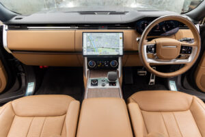 レンジローバー オートバイオグラフィー 3.0L D300 SWB 4WD
