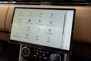 レンジローバー オートバイオグラフィー 3.0L D300 SWB 4WD