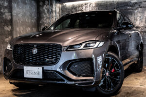 Fペイス Rダイナミック ブラック 2.0L D200 ディーゼル 4WD