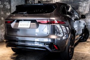Fペイス Rダイナミック ブラック 2.0L D200 ディーゼル 4WD