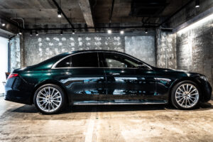 Sクラス S400d 4マチックAMGライン 4WD