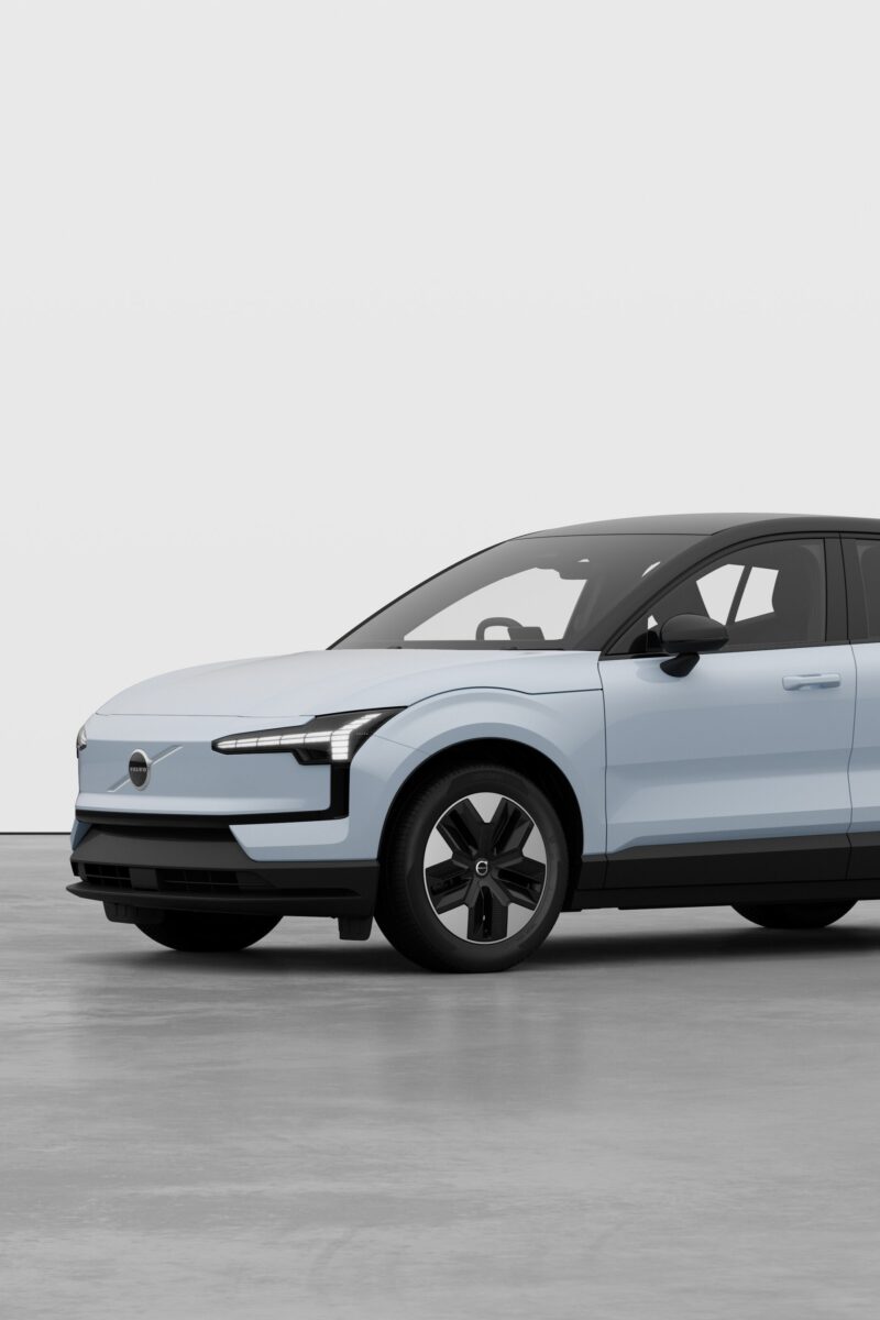 全5モデル発売のボルボEX30　モデルレンジ大幅拡大　ボルボ史上最速モデルも登場