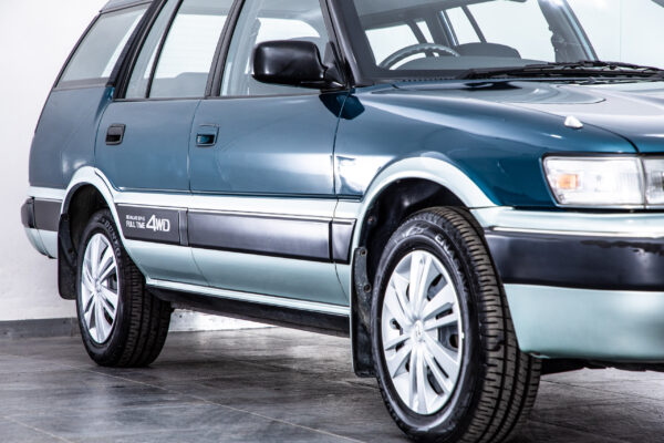 スプリンターカリブ 1.6RVスペシャル 4WD