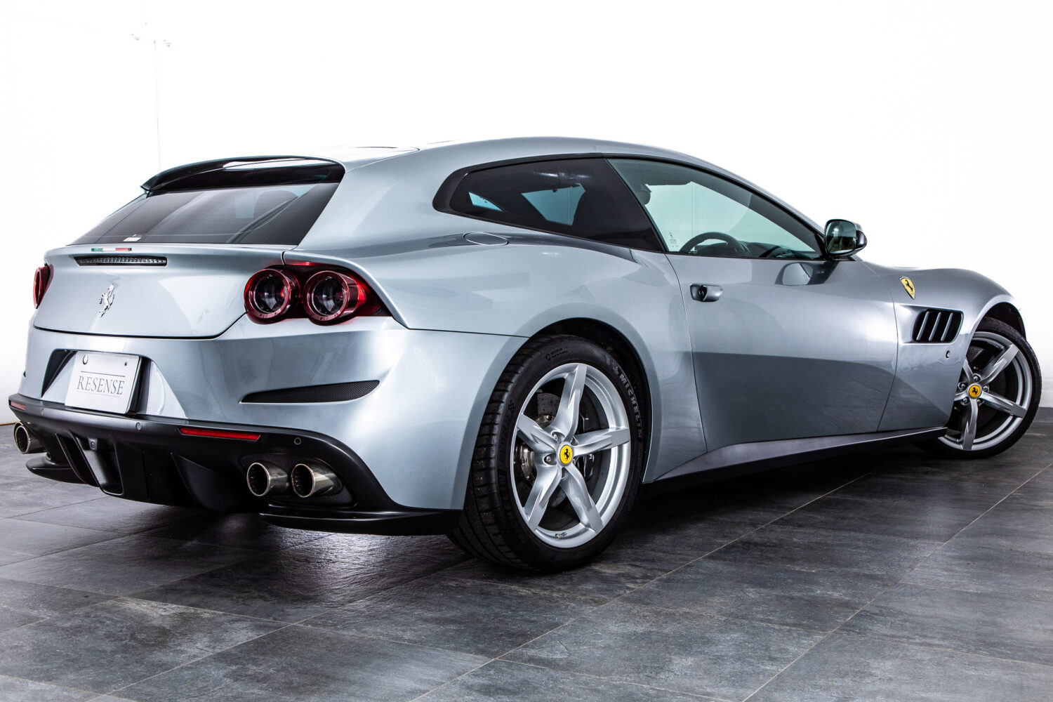 フェラーリ GTC4ルッソ T