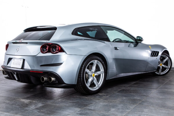 GTC4ルッソ T　