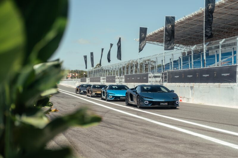 V8は1万rpmまで到達　ランボルギーニ・テメラリオ　圧巻のパフォーマンスを披露