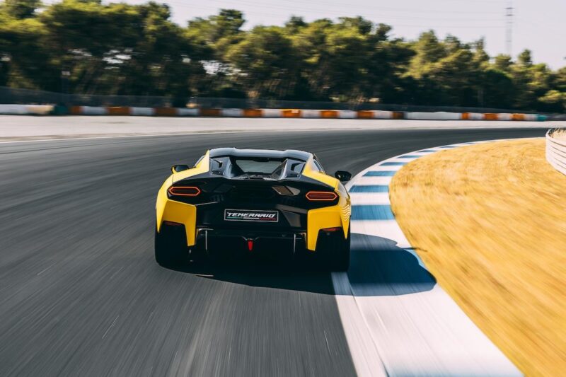 V8は1万rpmまで到達　ランボルギーニ・テメラリオ　圧巻のパフォーマンスを披露