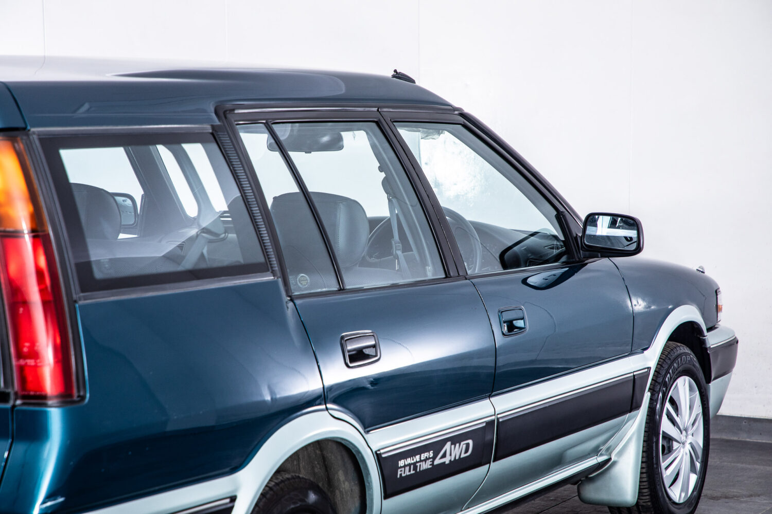 スプリンターカリブ 1.6RVスペシャル 4WD