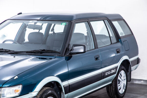 スプリンターカリブ 1.6RVスペシャル 4WD