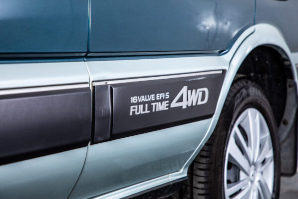 スプリンターカリブ 1.6RVスペシャル 4WD