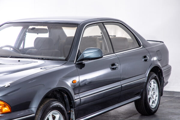 ディアマンテ 2.5 25 エスパーダ 4WD