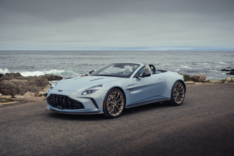 特別な3モデルのコンバーチブルスポーツカー公開　アストン・マーティン　アメリカ大陸での75周年を記念