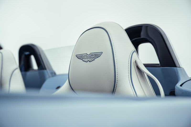 特別な3モデルのコンバーチブルスポーツカー公開　アストン・マーティン　アメリカ大陸での75周年を記念