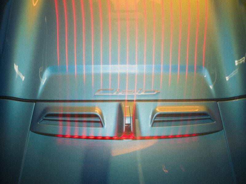 「MC20」後継 マセラティMCプーラ クーペとコンバーチブル両タイプで受注開始